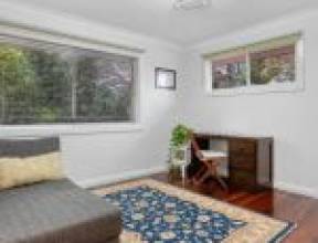 164 Sunset Road, KENMORE, QLD 4069 AUS