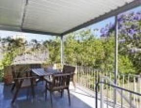 19 Sir Fred Schonell Drive, ST LUCIA, QLD 4067 AUS