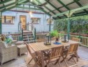 6 Lockwood Street, SHERWOOD, QLD 4075 AUS