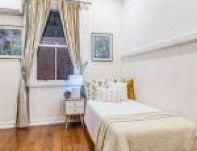 6 Lockwood Street, SHERWOOD, QLD 4075 AUS