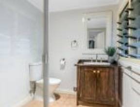 6 Lockwood Street, SHERWOOD, QLD 4075 AUS