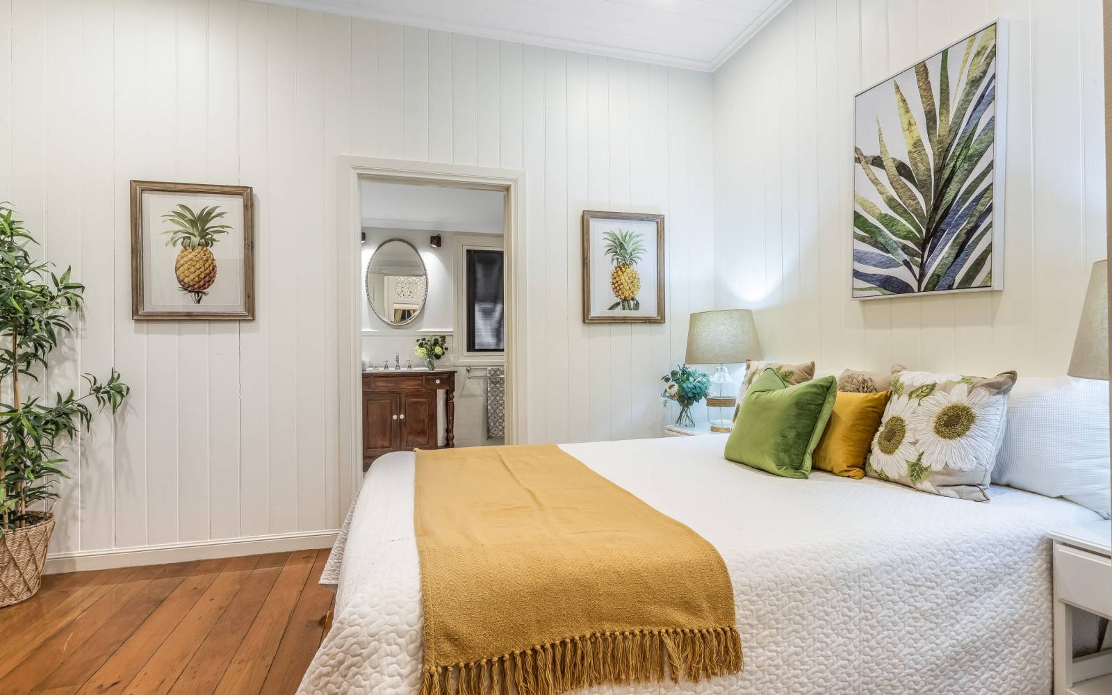 6 Lockwood Street, SHERWOOD, QLD 4075 AUS