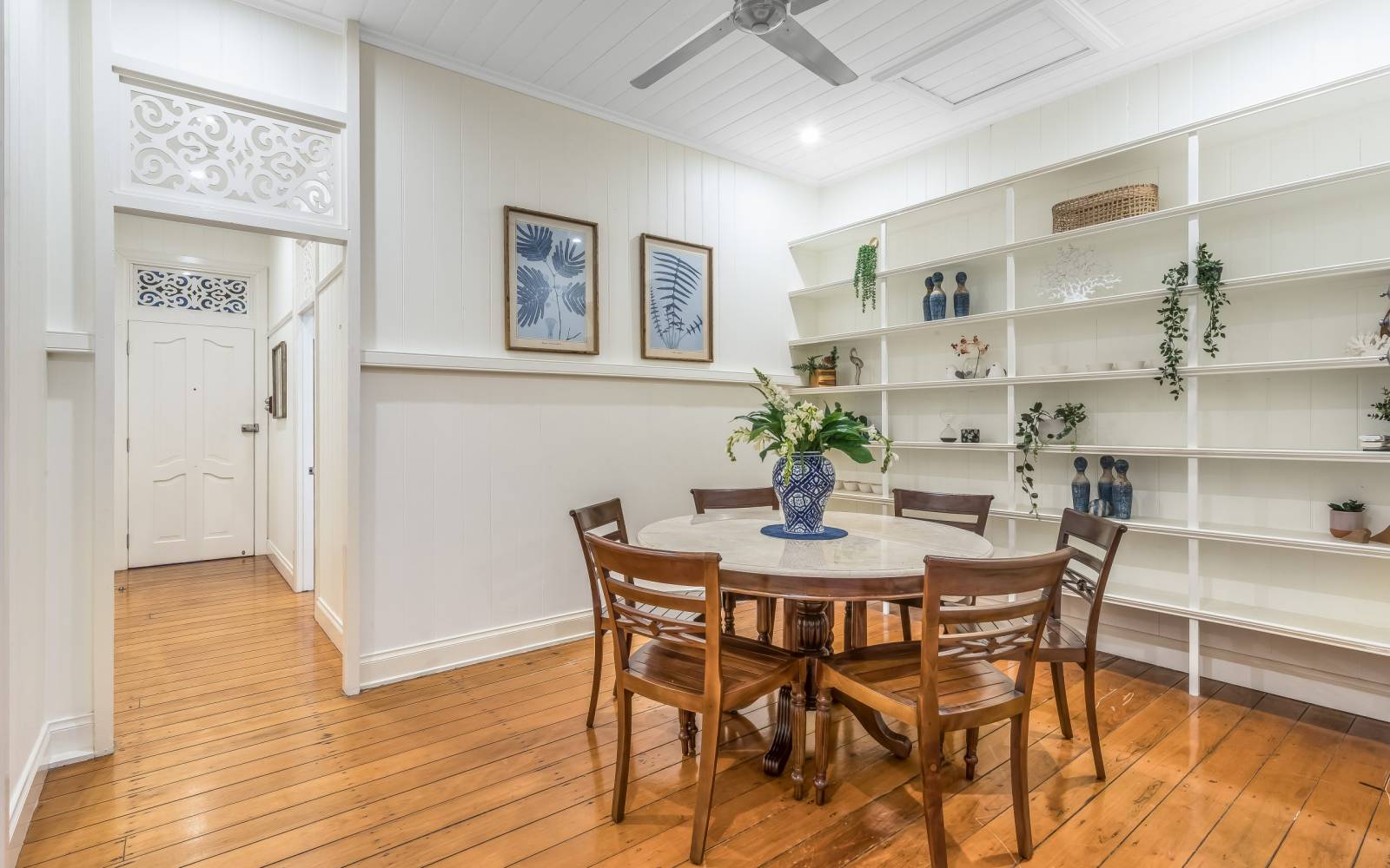 6 Lockwood Street, SHERWOOD, QLD 4075 AUS