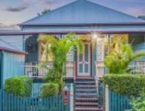 6 Lockwood Street, SHERWOOD, QLD 4075 AUS