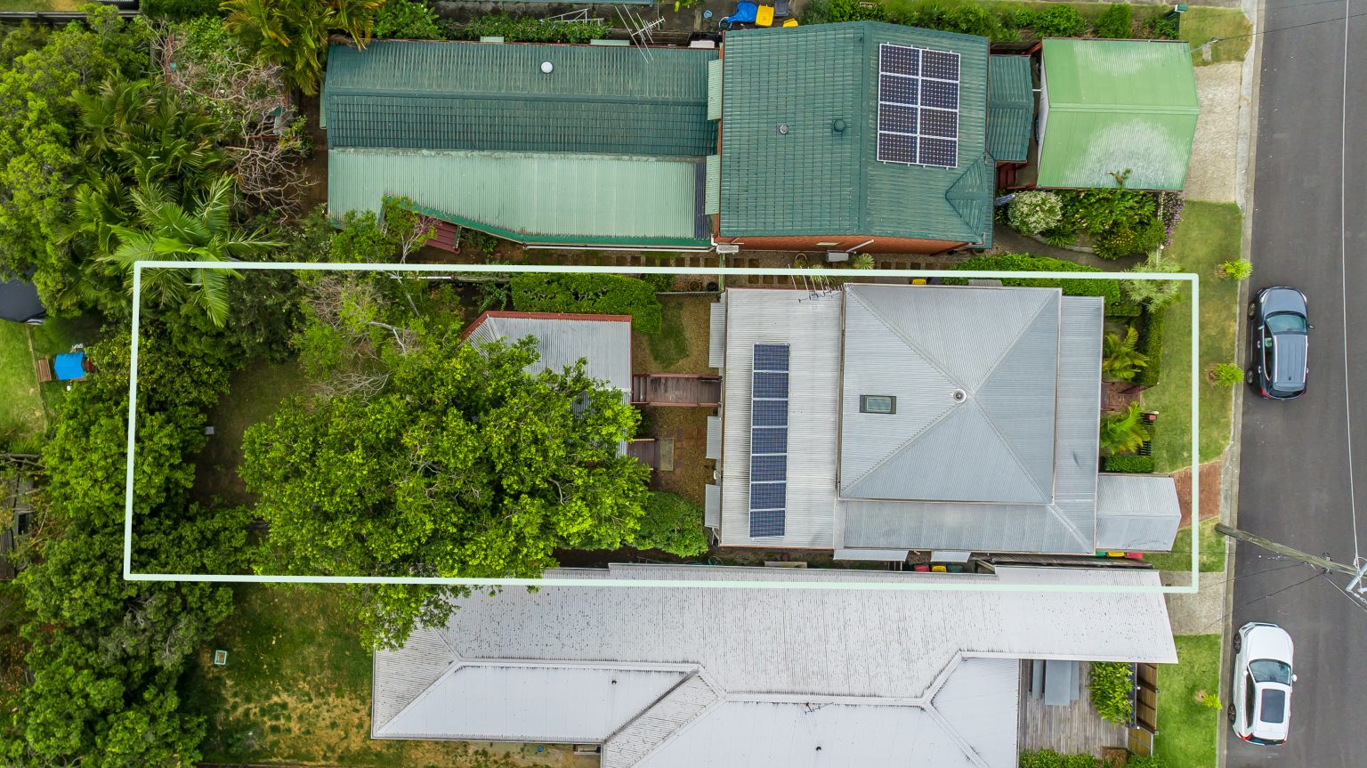 6 Lockwood Street, SHERWOOD, QLD 4075 AUS