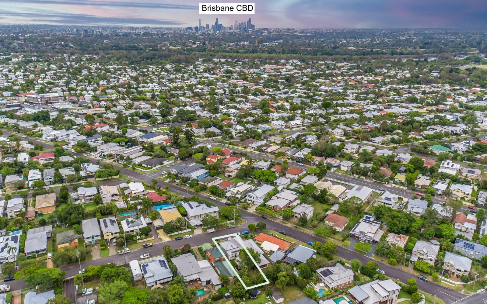 6 Lockwood Street, SHERWOOD, QLD 4075 AUS