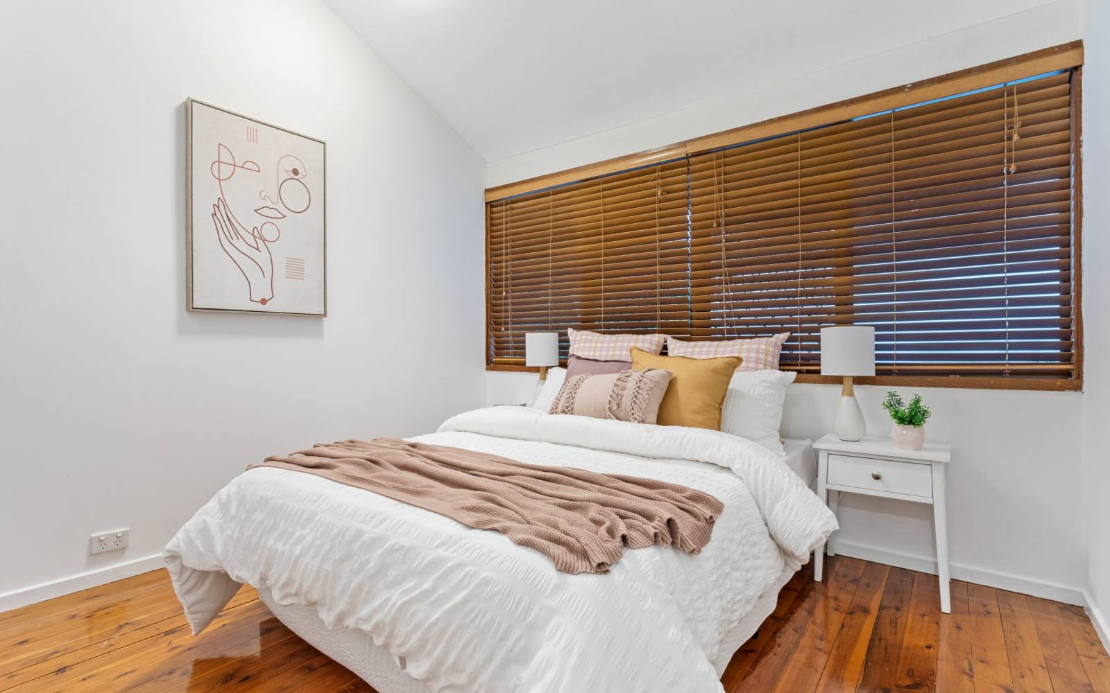 76 Twilight Street, KENMORE, QLD 4069 AUS