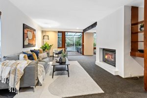 76 Twilight Street, KENMORE, QLD 4069 AUS