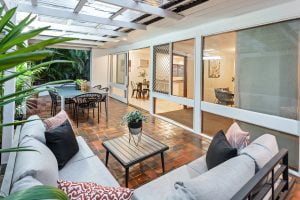 76 Twilight Street, KENMORE, QLD 4069 AUS