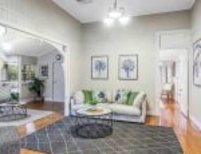 64 Goldieslie Road, INDOOROOPILLY, QLD 4068 AUS