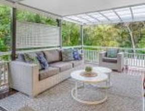 64 Goldieslie Road, INDOOROOPILLY, QLD 4068 AUS