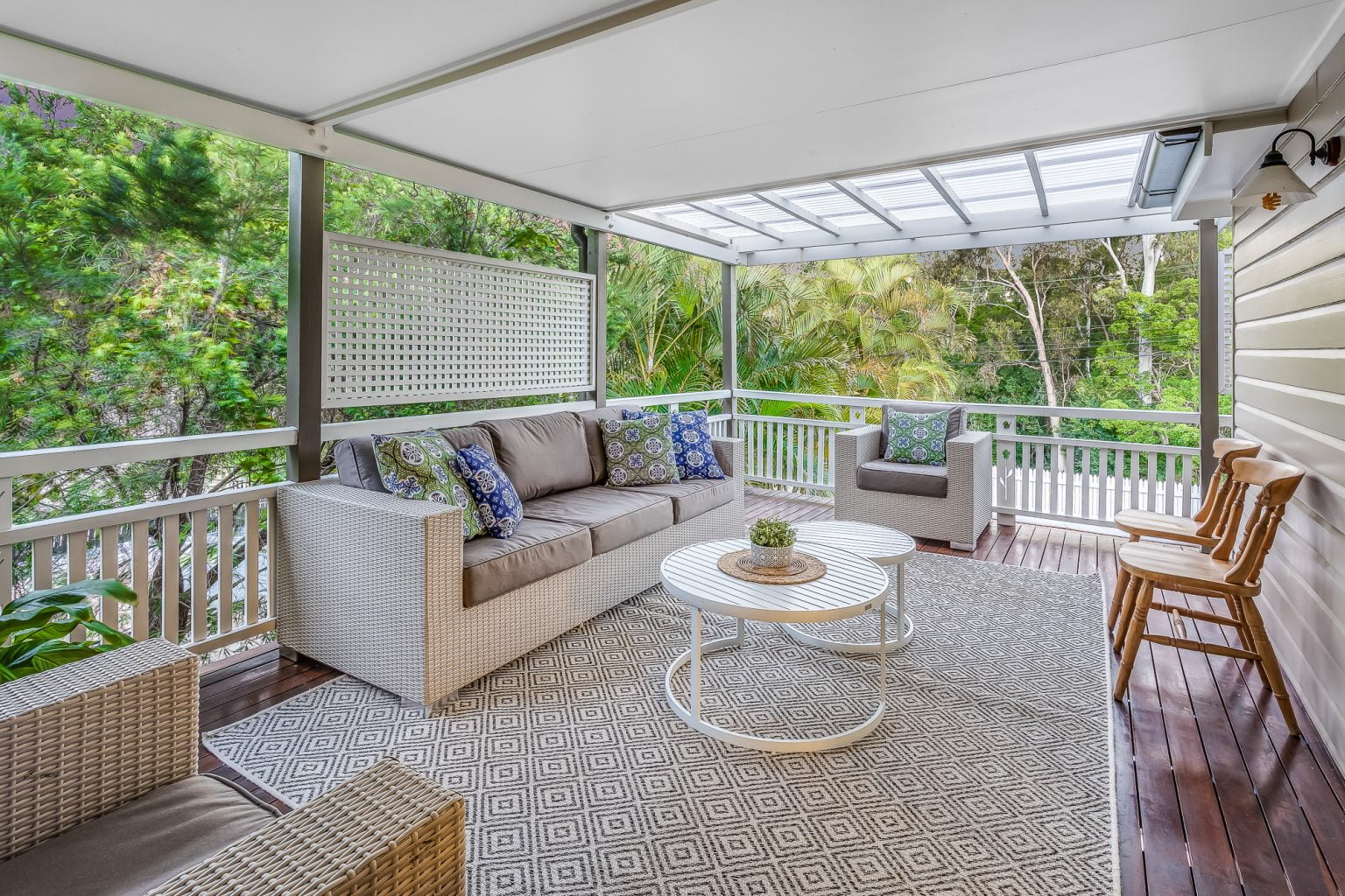 64 Goldieslie Road, INDOOROOPILLY, QLD 4068 AUS