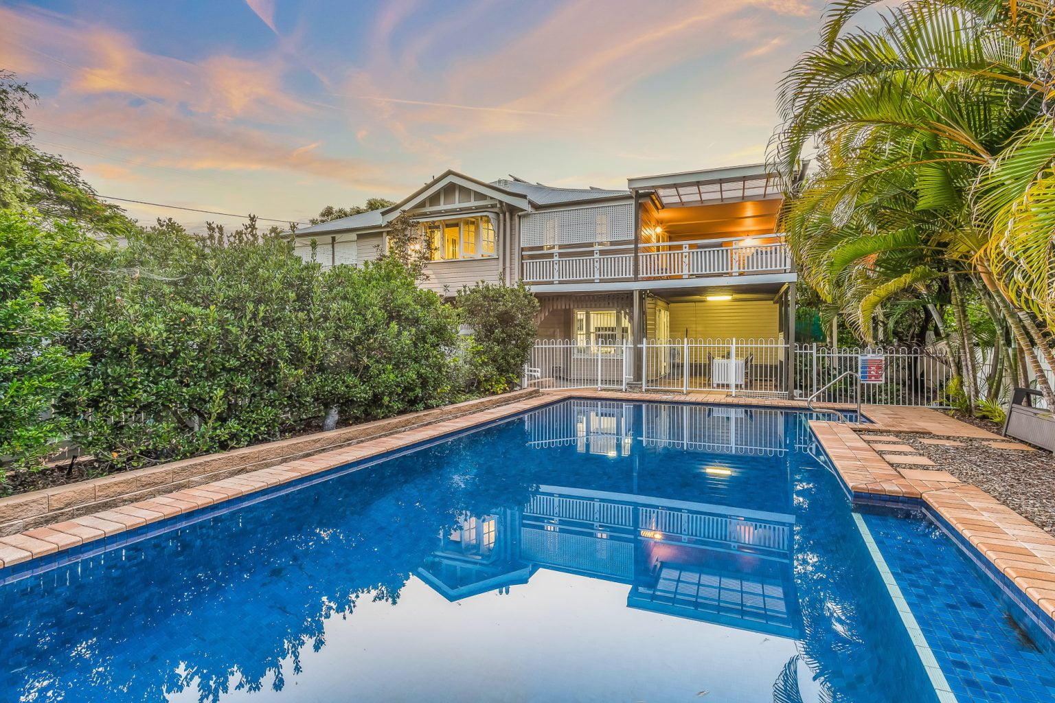 64 Goldieslie Road, INDOOROOPILLY, QLD 4068 AUS