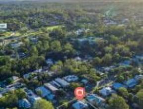 64 Goldieslie Road, INDOOROOPILLY, QLD 4068 AUS