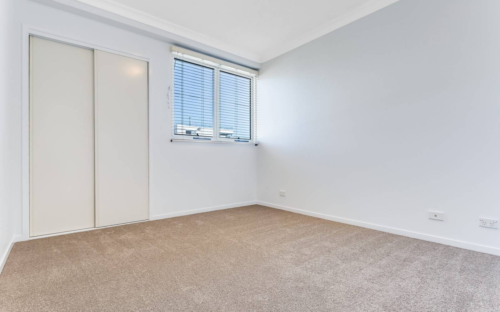 17/16 Grosvenor Road, INDOOROOPILLY, QLD 4068 AUS