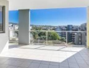 17/16 Grosvenor Road, INDOOROOPILLY, QLD 4068 AUS