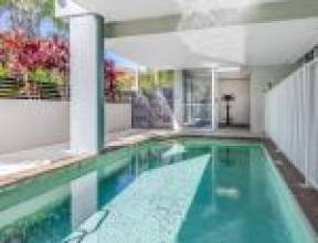 17/16 Grosvenor Road, INDOOROOPILLY, QLD 4068 AUS