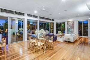 25 Stanfell Street, CORINDA, QLD 4075 AUS