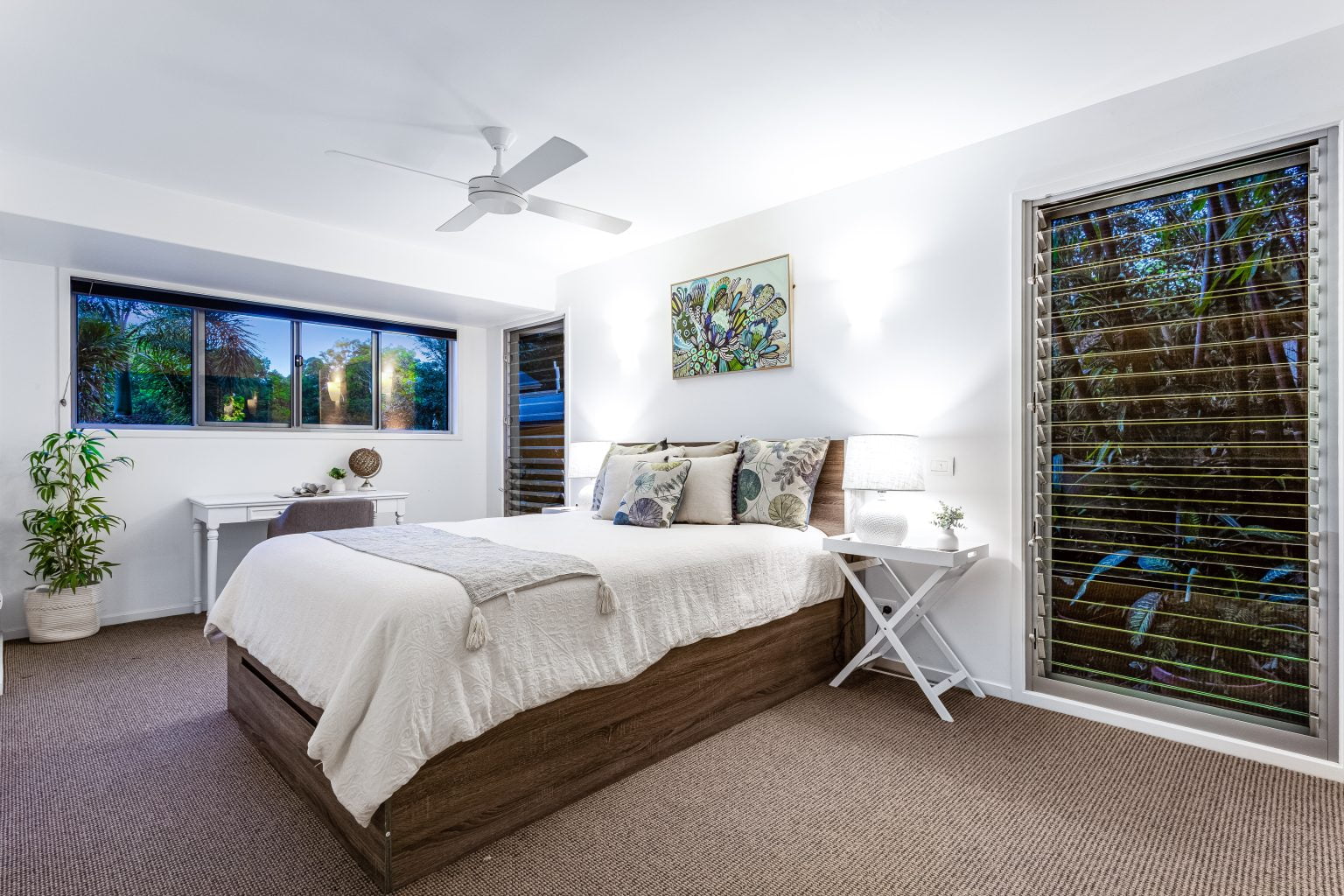 25 Stanfell Street, CORINDA, QLD 4075 AUS