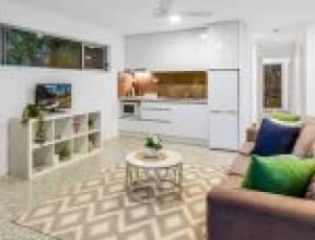 25 Stanfell Street, CORINDA, QLD 4075 AUS