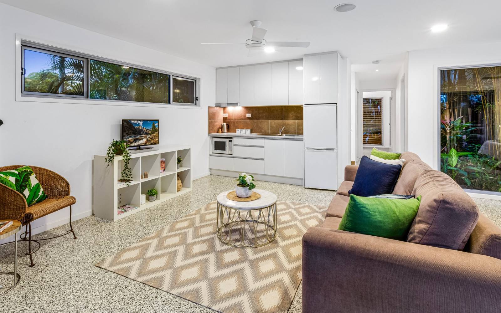 25 Stanfell Street, CORINDA, QLD 4075 AUS