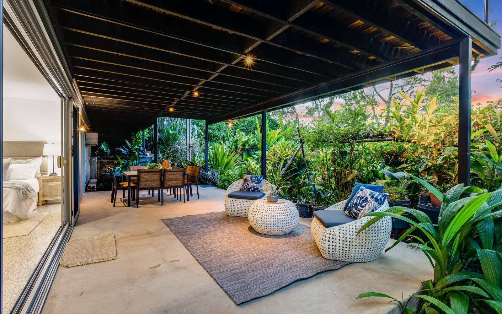 25 Stanfell Street, CORINDA, QLD 4075 AUS