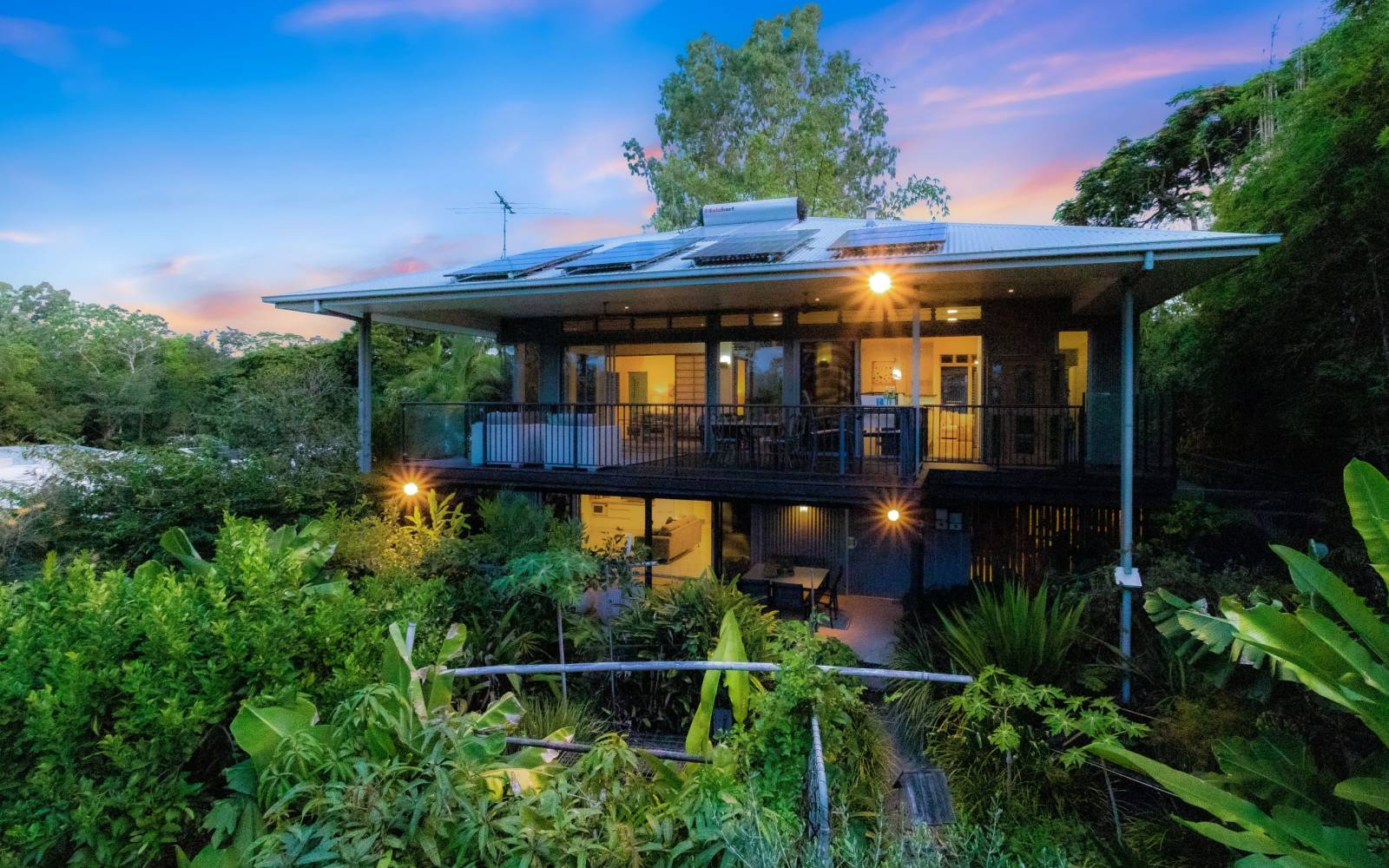 25 Stanfell Street, CORINDA, QLD 4075 AUS