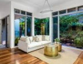 25 Stanfell Street, CORINDA, QLD 4075 AUS