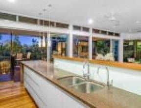 25 Stanfell Street, CORINDA, QLD 4075 AUS