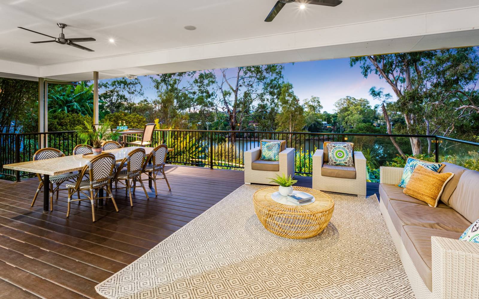 25 Stanfell Street, CORINDA, QLD 4075 AUS