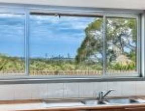 1030 South Pine Road, EVERTON HILLS, QLD 4053 AUS