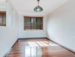 1030 South Pine Road, EVERTON HILLS, QLD 4053 AUS