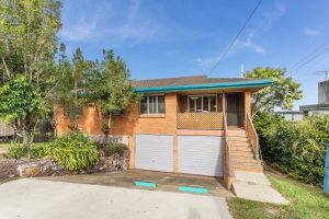 1030 South Pine Road, EVERTON HILLS, QLD 4053 AUS