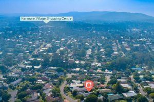 18 Roxburgh Street, KENMORE, QLD 4069 AUS