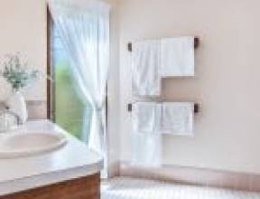 18 Roxburgh Street, KENMORE, QLD 4069 AUS