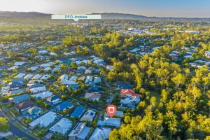 19 Backhousia Crescent, SINNAMON PARK, QLD 4073 AUS