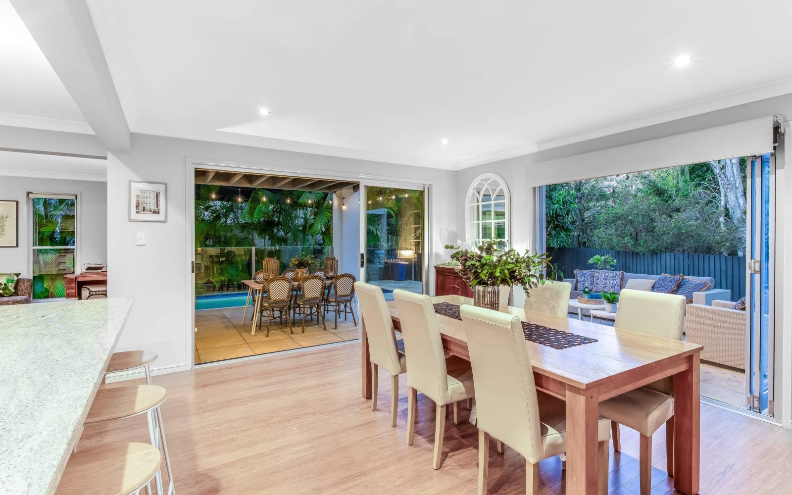 19 Backhousia Crescent, SINNAMON PARK, QLD 4073 AUS