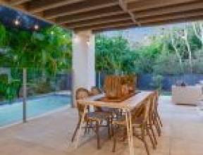 19 Backhousia Crescent, SINNAMON PARK, QLD 4073 AUS