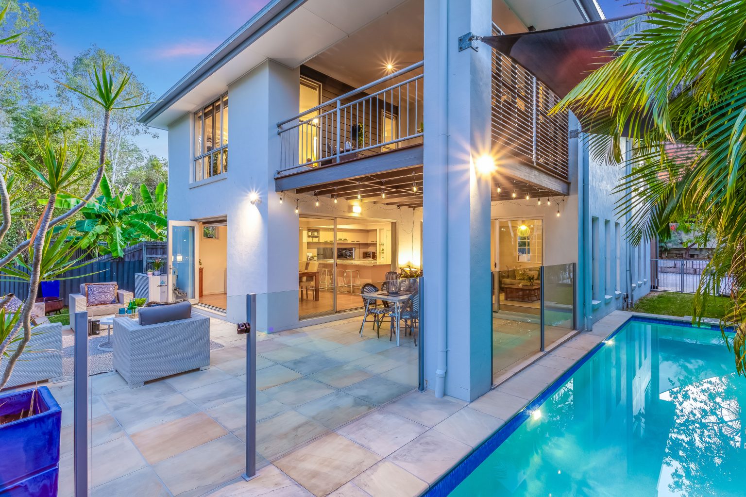19 Backhousia Crescent, SINNAMON PARK, QLD 4073 AUS