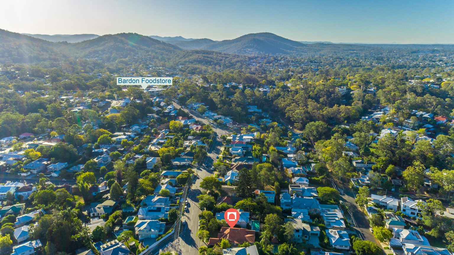 92 Boundary Road, BARDON, QLD 4065 AUS