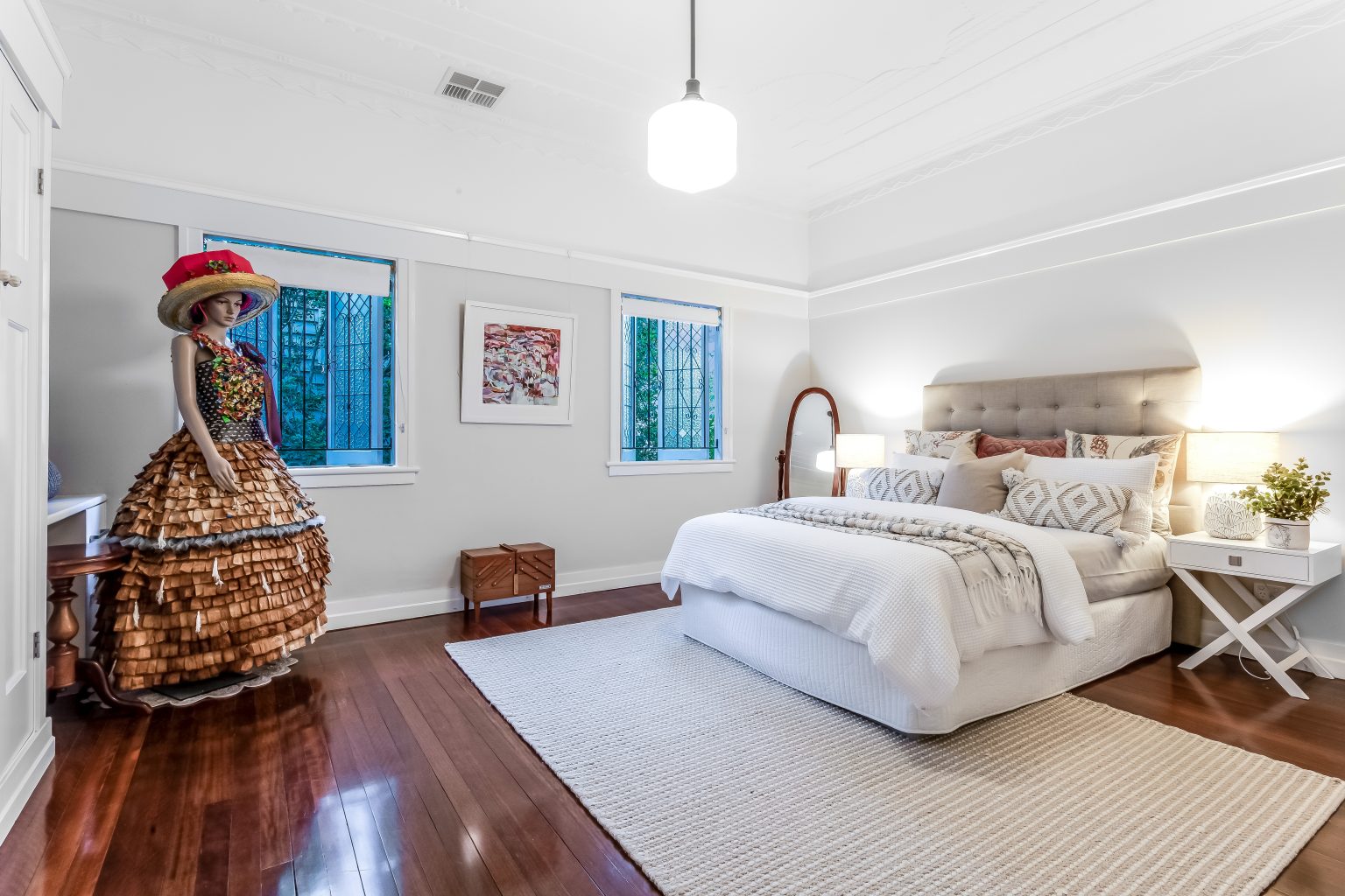 92 Boundary Road, BARDON, QLD 4065 AUS