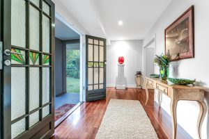 92 Boundary Road, BARDON, QLD 4065 AUS