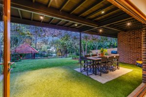 92 Boundary Road, BARDON, QLD 4065 AUS
