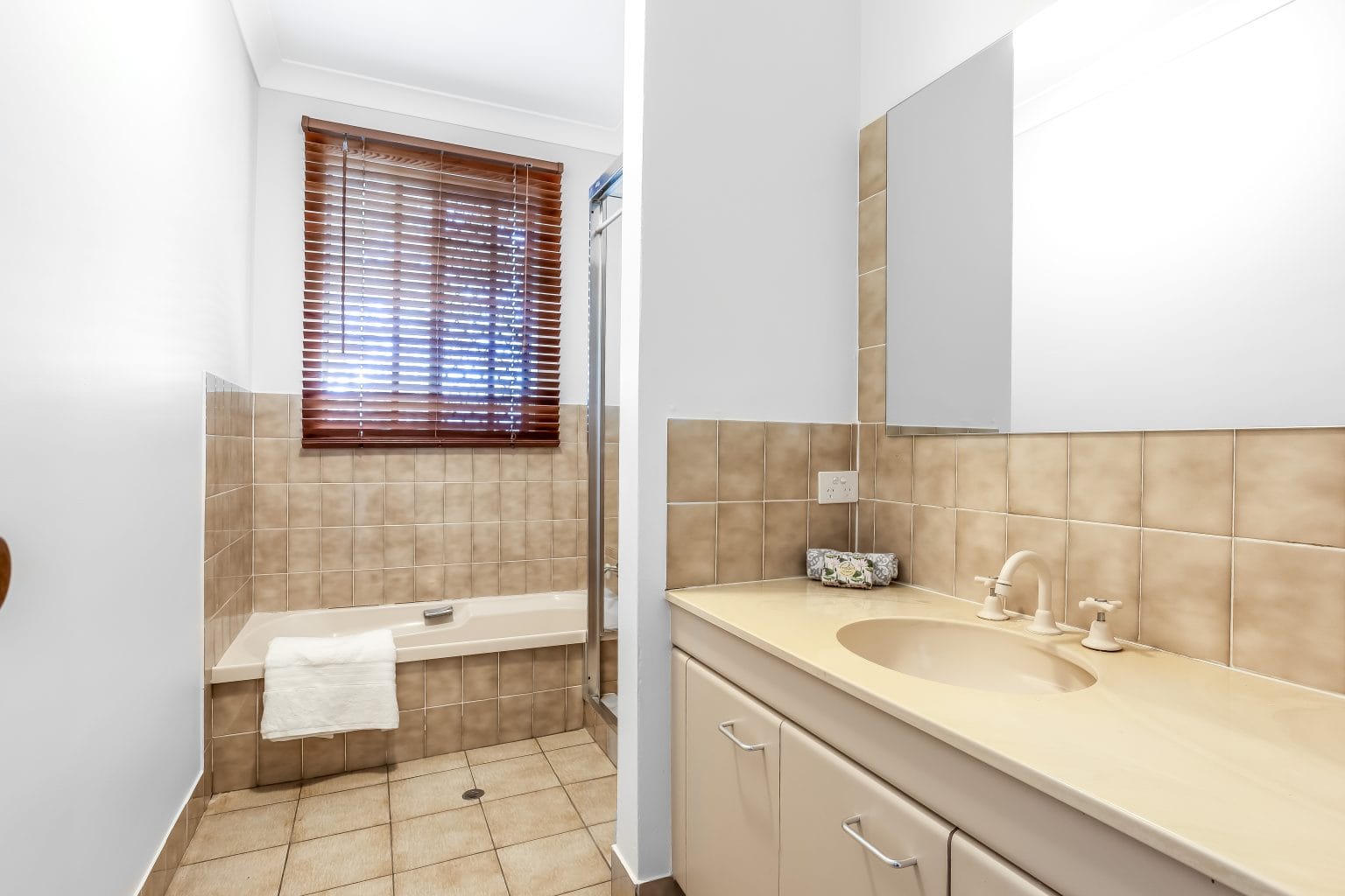 6/34 Cordeaux Street, WEST END, QLD 4101 AUS