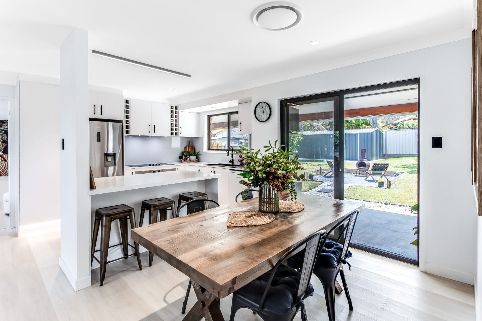 4 Bond Street, ROCHEDALE SOUTH, QLD 4123 AUS