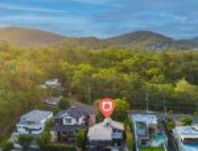 116 Stuartholme Road, BARDON, QLD 4065 AUS