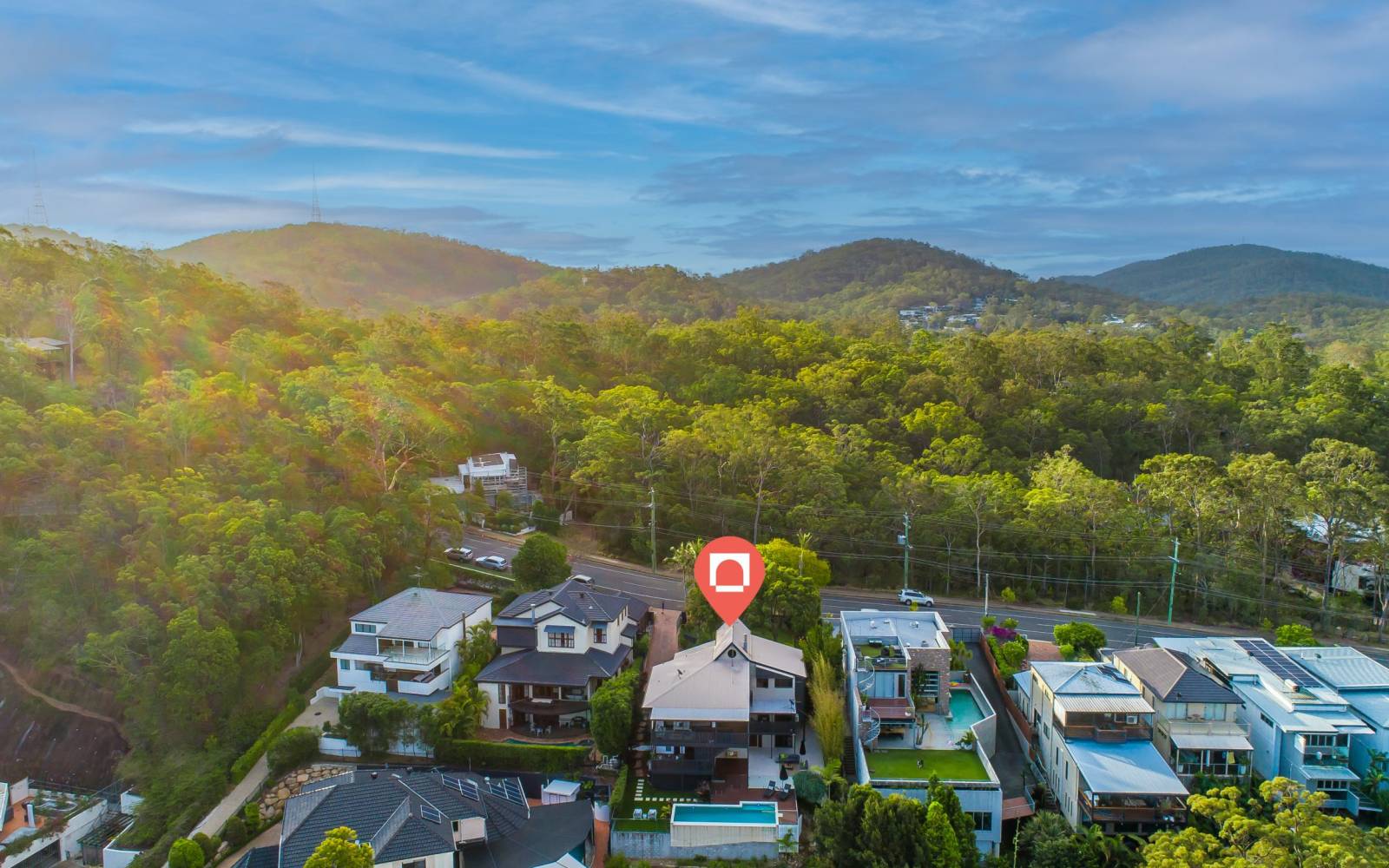 116 Stuartholme Road, BARDON, QLD 4065 AUS