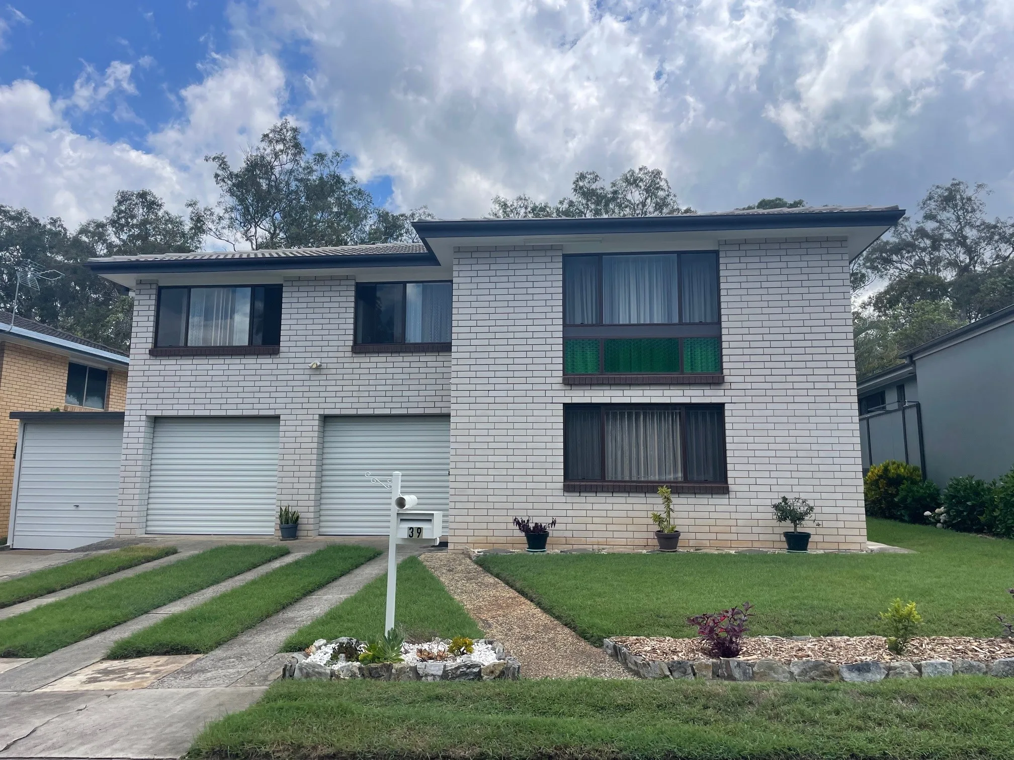 39 Holder Street,
Wishart
QLD
4122, Wishart - Image 1