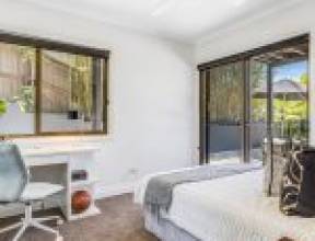 116 Stuartholme Road, BARDON, QLD 4065 AUS