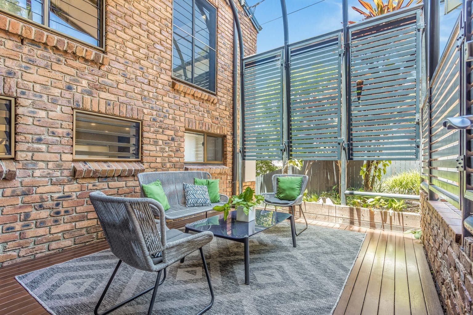 116 Stuartholme Road, BARDON, QLD 4065 AUS